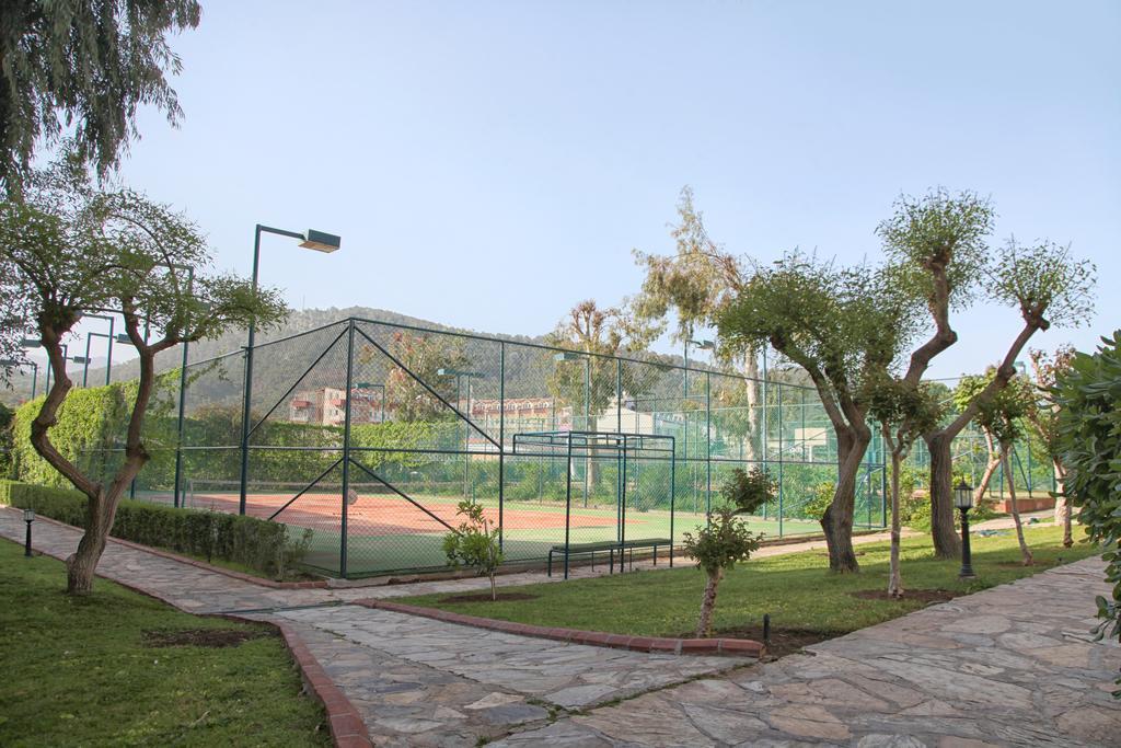 Queen'S Park Le Jardin Kemer Esterno foto
